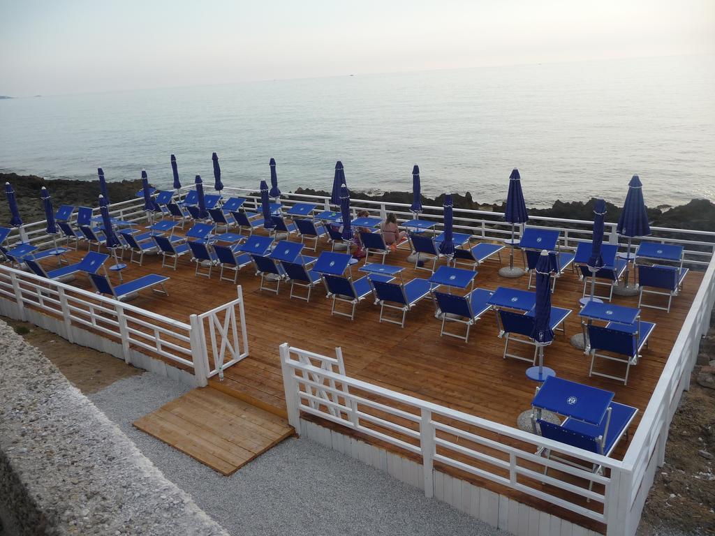 Hotel Costa D'Oro Santa Maria di Castellabate Exterior photo
